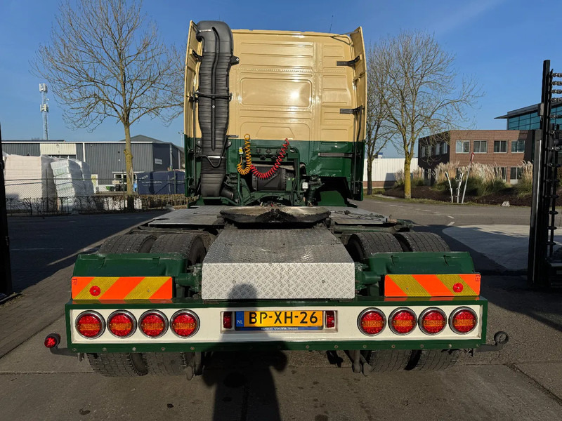 Volvo FH 16.550 4X2 - EURO 3 + FULL SPOILER + MANUAL GEAR - Cabeza tractora: foto 5 Volvo FH 16.550 4X2 - EURO 3 + FULL SPOILER + MANUAL GEAR - Cabeza tractora: foto 5
