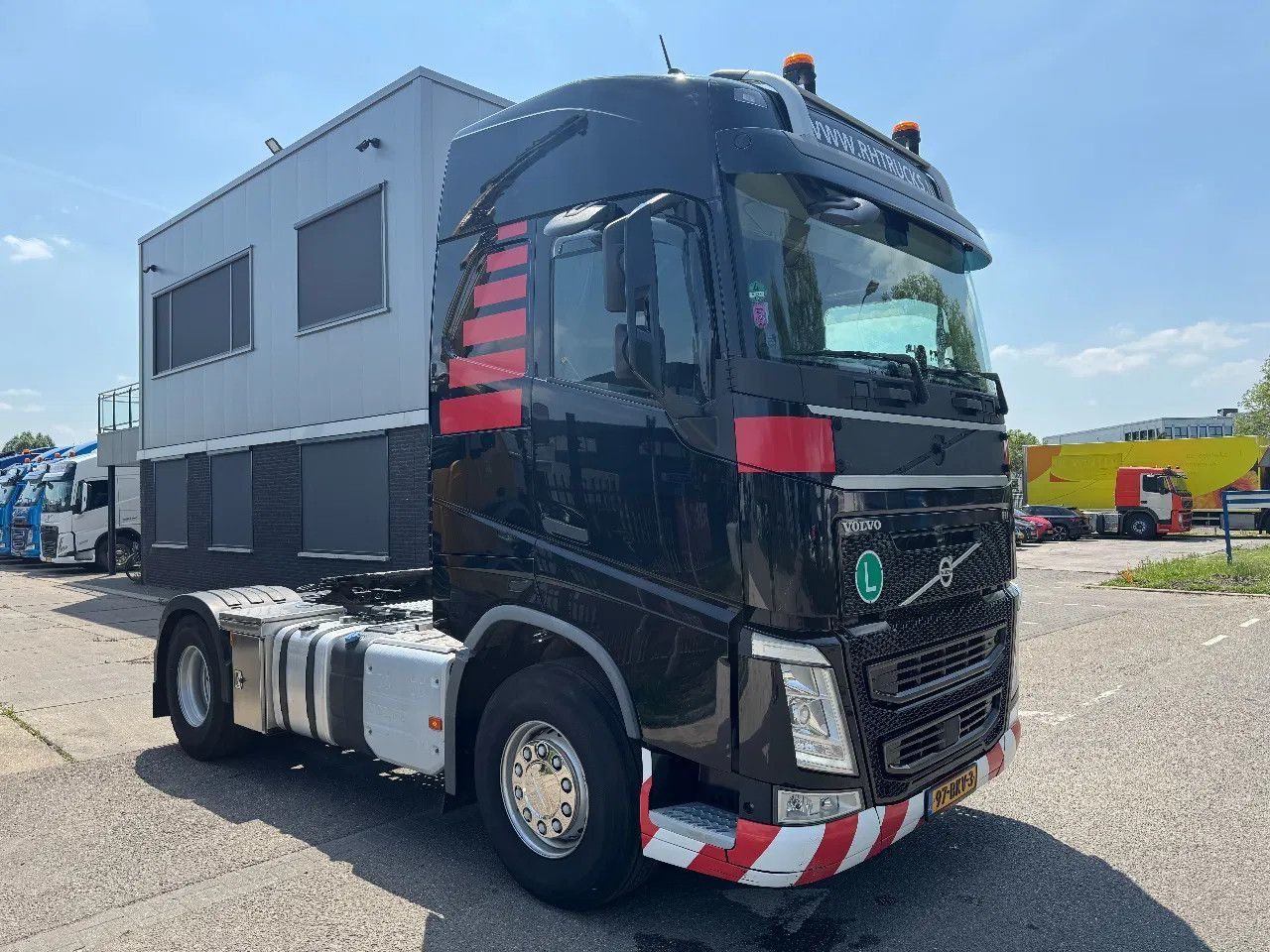 Volvo FH 460 4X2 EURO 6 STANDKLIMA 2 UNITS - Cabeza tractora: foto 4 Volvo FH 460 4X2 EURO 6 STANDKLIMA 2 UNITS - Cabeza tractora: foto 4