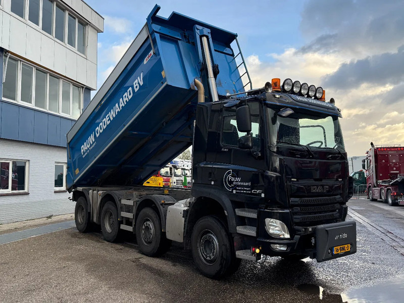 DAF CF 530 8X4 - FULL STEEL SUSP. - BIG AXLES + HYVA TIPPER - Camión volquete: foto 2 DAF CF 530 8X4 - FULL STEEL SUSP. - BIG AXLES + HYVA TIPPER - Camión volquete: foto 2