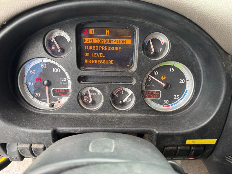 Camión multibasculante, Camión grúa DAF CF 75.310 6X2 EURO 5 HMF 1244 Z2 + REMOTE + HIAB 17T HOOK: foto 20 Camión multibasculante, Camión grúa DAF CF 75.310 6X2 EURO 5 HMF 1244 Z2 + REMOTE + HIAB 17T HOOK: foto 20