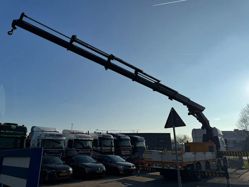 DAF XF 460 8X2 - EURO 6 + HIAB 855 EP-6 + REMOTE + STEERING AXLE - Camión caja abierta, Camión grúa: foto 3 DAF XF 460 8X2 - EURO 6 + HIAB 855 EP-6 + REMOTE + STEERING AXLE - Camión caja abierta, Camión grúa: foto 3