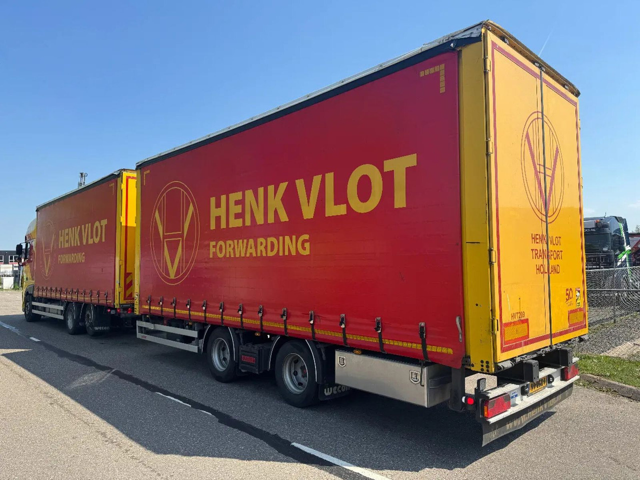 DAF XF 480 6X2 JUMBO + WECON HANGER SLIDING ROOF + T - Camión lona: foto 3 DAF XF 480 6X2 JUMBO + WECON HANGER SLIDING ROOF + T - Camión lona: foto 3