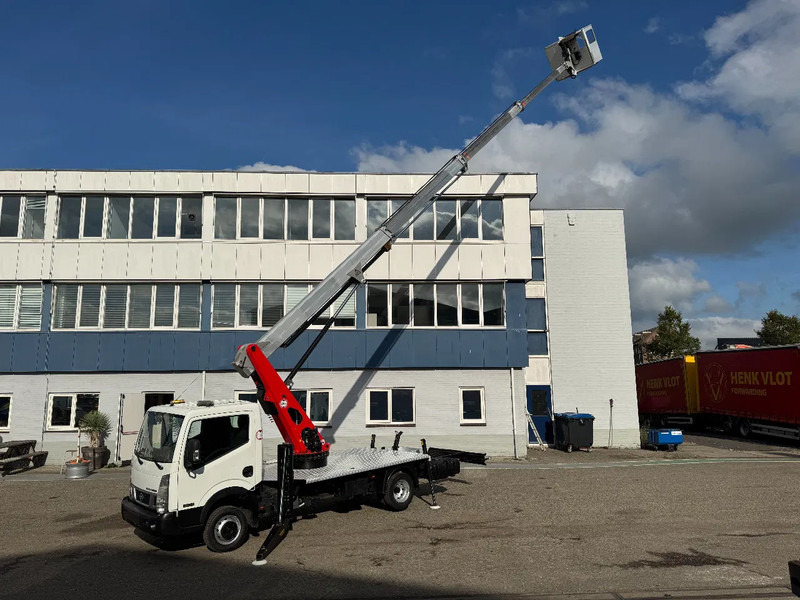 Nissan Cabstar PALFINGER HOOGWERKER 20 METER 35.14 - Furgoneta: foto 1 Nissan Cabstar PALFINGER HOOGWERKER 20 METER 35.14 - Furgoneta: foto 1