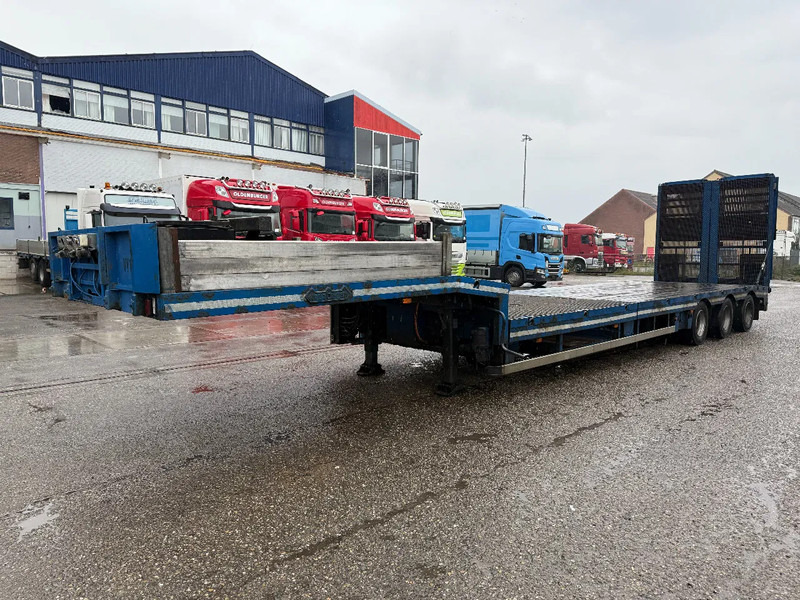 Nooteboom 3 AXLE FORCED STEERING,LIFTHING DECK, DUBBLE HYDRAULIC RAMPS, TUV TILL 05-2026 - Semirremolque góndola rebajadas: foto 3 Nooteboom 3 AXLE FORCED STEERING,LIFTHING DECK, DUBBLE HYDRAULIC RAMPS, TUV TILL 05-2026 - Semirremolque góndola rebajadas: foto 3