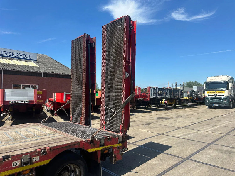 Nooteboom MCO-48-03 FORCED STEERING, 3,5 M EXTENDABLE, LIFTING DECK, WINCH, DUBBLE HYDRAULIC RAMPS - Semirremolque góndola rebajadas: foto 5 Nooteboom MCO-48-03 FORCED STEERING, 3,5 M EXTENDABLE, LIFTING DECK, WINCH, DUBBLE HYDRAULIC RAMPS - Semirremolque góndola rebajadas: foto 5