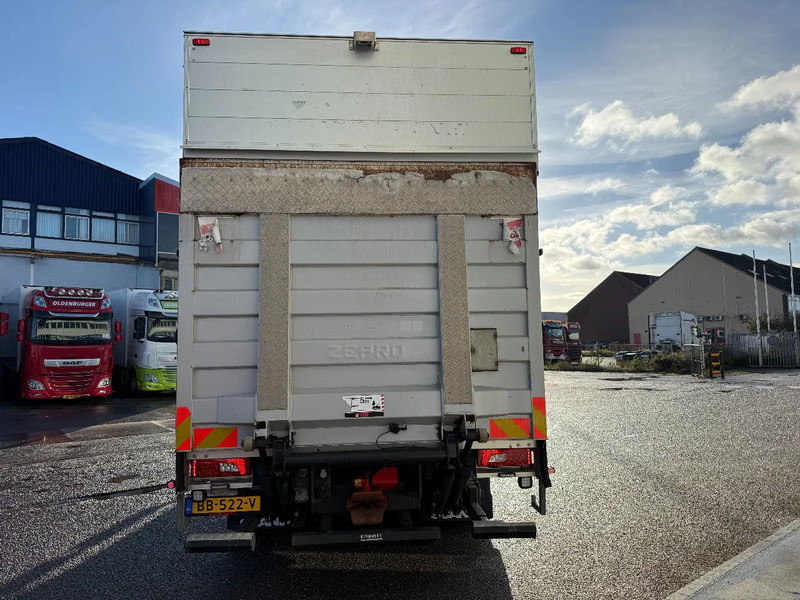 Scania P450 6X2 EURO 6 NGS 2500 KG ZEPRO LOAD LIFT - Camión lona: foto 5 Scania P450 6X2 EURO 6 NGS 2500 KG ZEPRO LOAD LIFT - Camión lona: foto 5