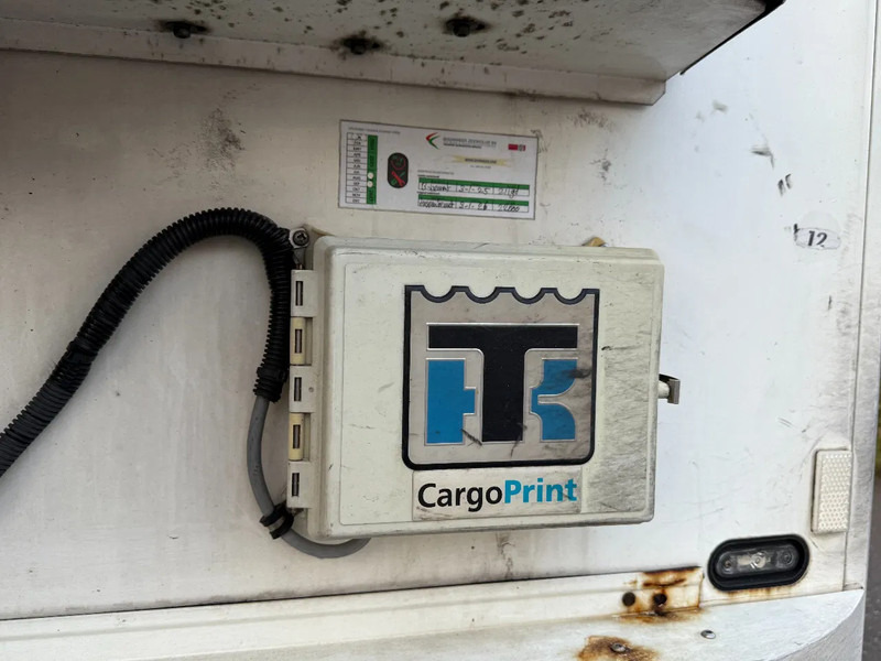 Semirremolque frigorífico Schmitz Cargobull SKO24 + THERMOKING SLX 300 D&E: foto 12 Semirremolque frigorífico Schmitz Cargobull SKO24 + THERMOKING SLX 300 D&E: foto 12