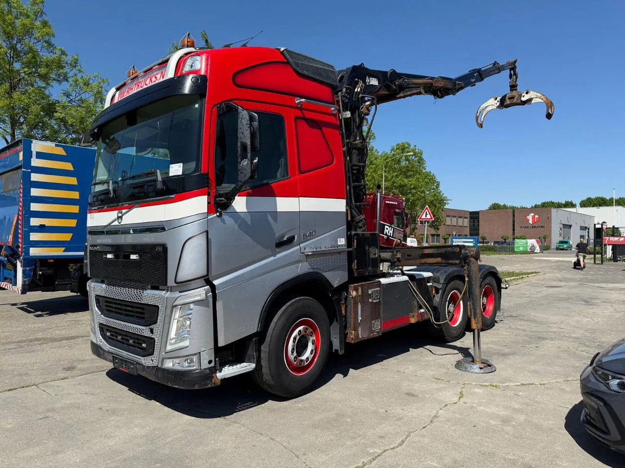Volvo FH 540 6X4 - EURO 6 + PALFINGER EPSILON S260Z96 - Camión grúa: foto 2 Volvo FH 540 6X4 - EURO 6 + PALFINGER EPSILON S260Z96 - Camión grúa: foto 2