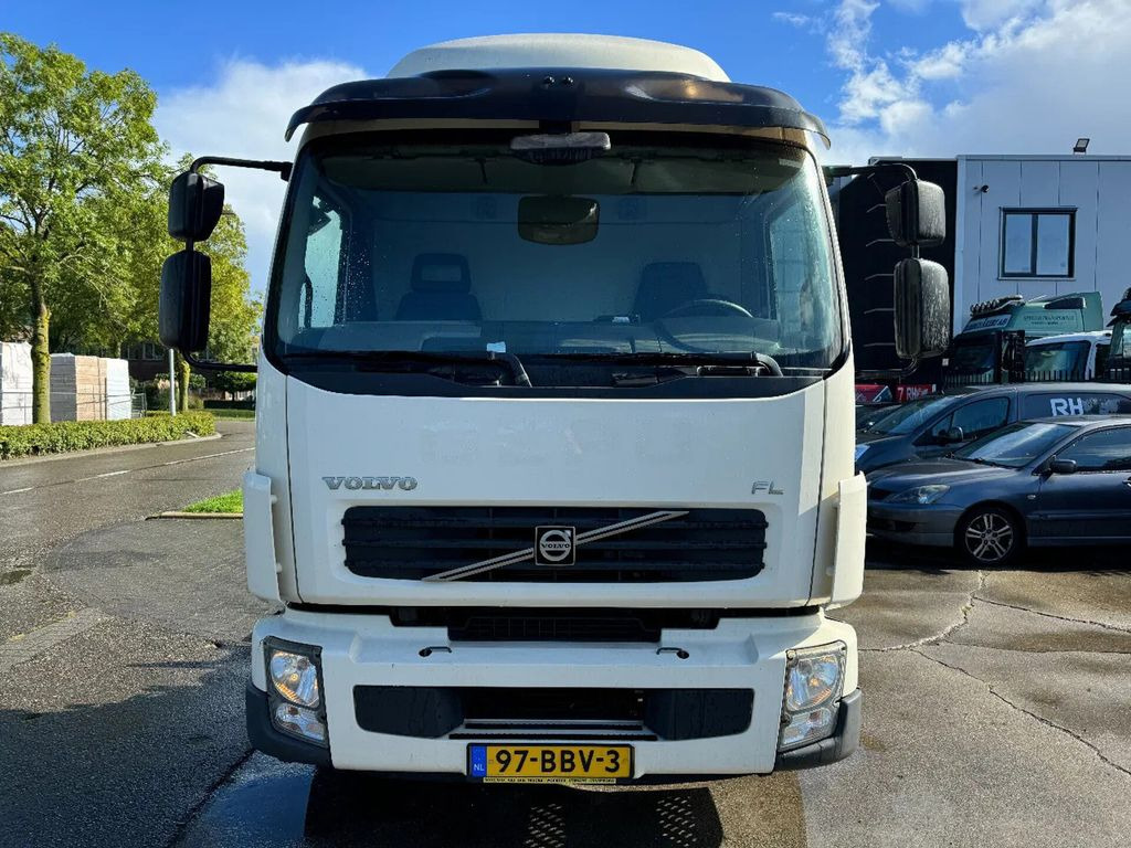 Volvo FL 240 4X2 - EURO 5 - TÜV 08-2025 - Camión chasis: foto 2 Volvo FL 240 4X2 - EURO 5 - TÜV 08-2025 - Camión chasis: foto 2