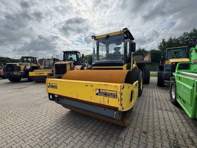 Bomag BW 213 D -5 - Compactador: foto 4 Bomag BW 213 D -5 - Compactador: foto 4