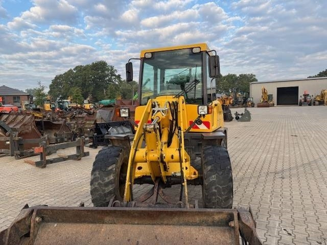 Komatsu WA 65-3 - Cargadora de ruedas: foto 4 Komatsu WA 65-3 - Cargadora de ruedas: foto 4