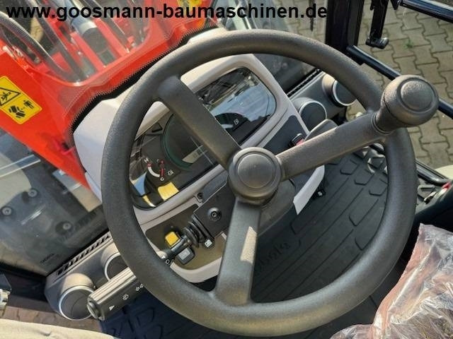 Kubota R 090 - Cargadora de ruedas: foto 5 Kubota R 090 - Cargadora de ruedas: foto 5