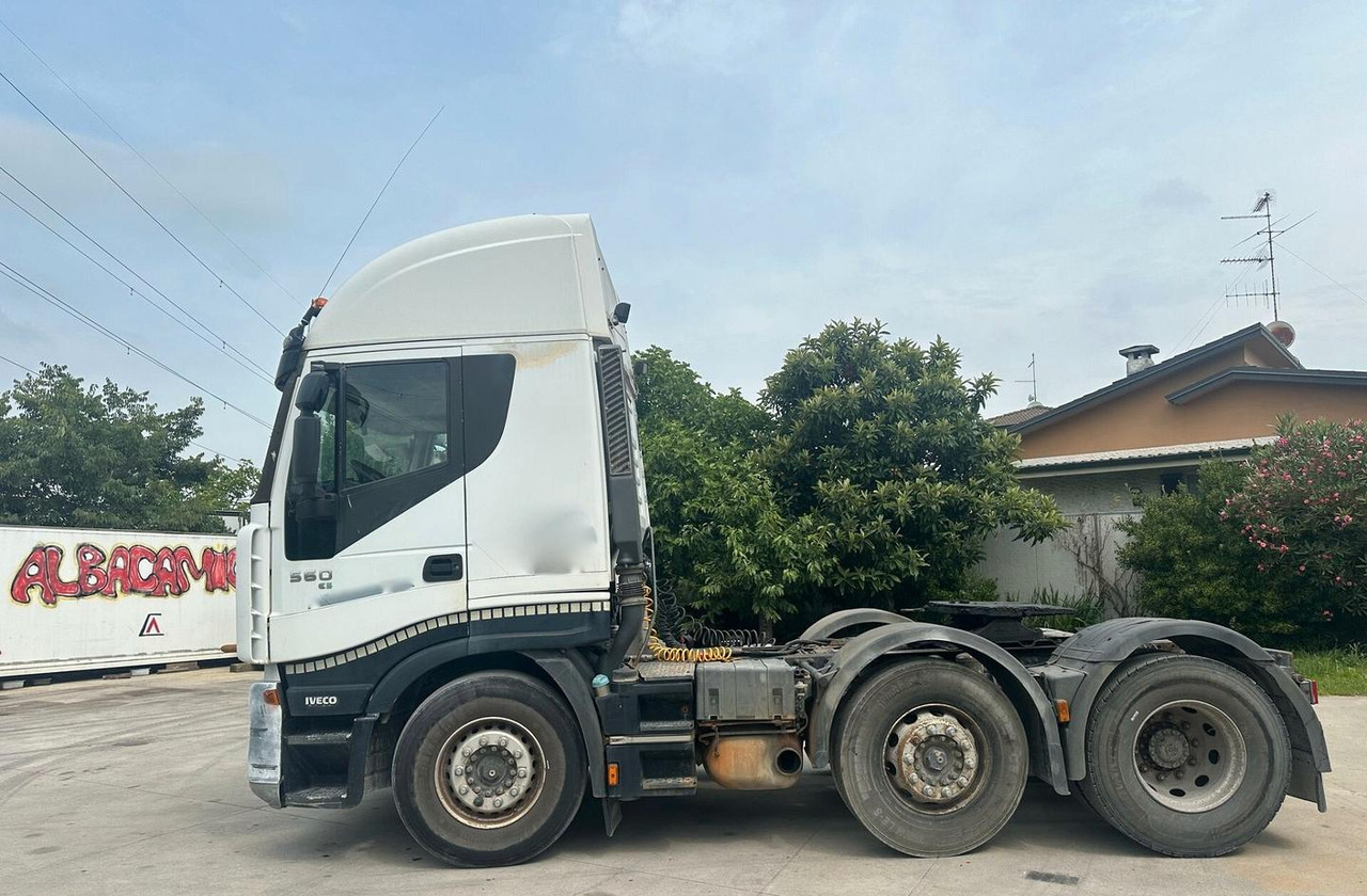 Trattore stradale Stralis 6x2 eccezionale - Cabeza tractora: foto 3 Trattore stradale Stralis 6x2 eccezionale - Cabeza tractora: foto 3