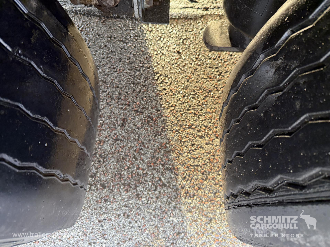 SCHMITZ Curtainsider Standard - Semirremolque lona: foto 4 SCHMITZ Curtainsider Standard - Semirremolque lona: foto 4