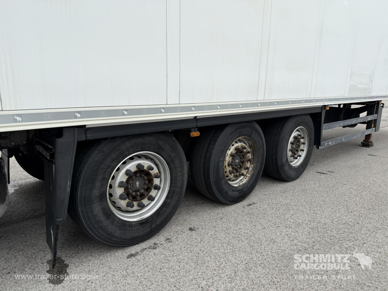 SCHMITZ Reefer Standard Double deck - Semirremolque isotérmico: foto 2 SCHMITZ Reefer Standard Double deck - Semirremolque isotérmico: foto 2
