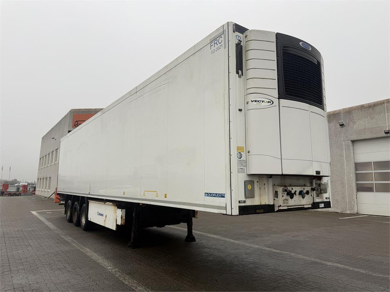 Krone 33 pl. - Semirremolque frigorífico: foto 2 Krone 33 pl. - Semirremolque frigorífico: foto 2
