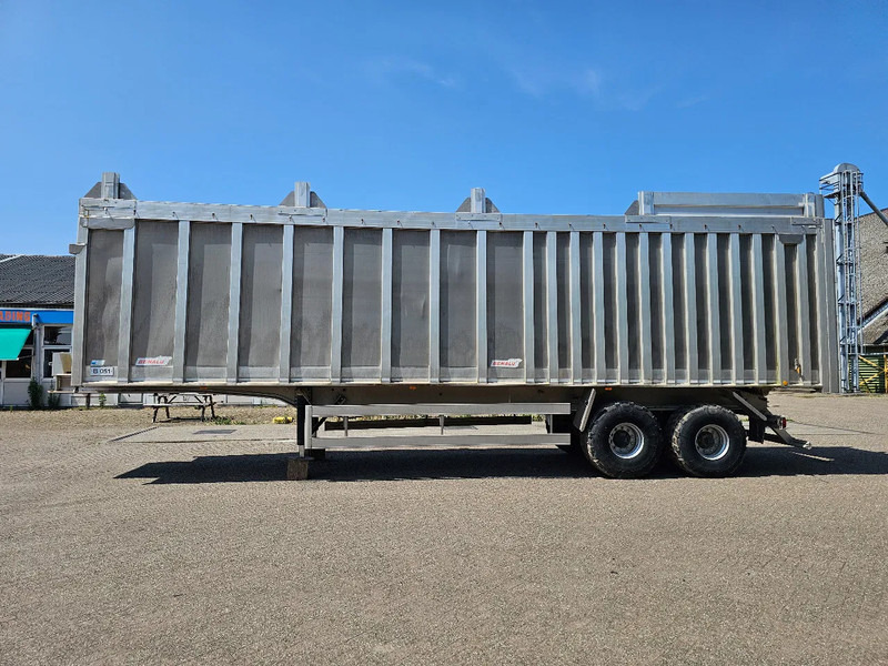 Semirremolque volquete Benalu Wide spread - Steelspring - 100m3 - ALU / ALU: foto 7 Semirremolque volquete Benalu Wide spread - Steelspring - 100m3 - ALU / ALU: foto 7