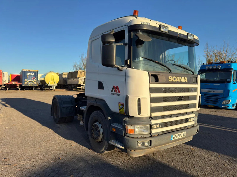 Scania 124L 420 A242X35CB - Cabeza tractora: foto 3 Scania 124L 420 A242X35CB - Cabeza tractora: foto 3