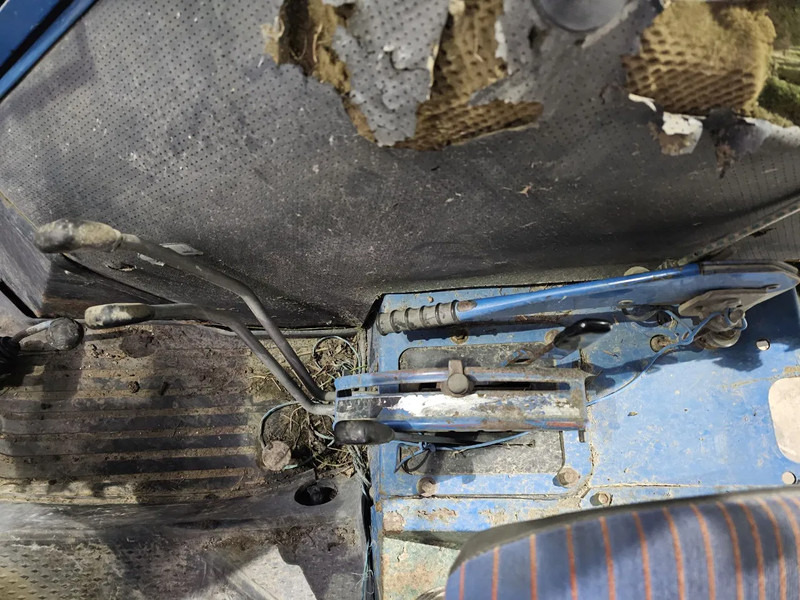 Tractor Ford 6610: foto 9