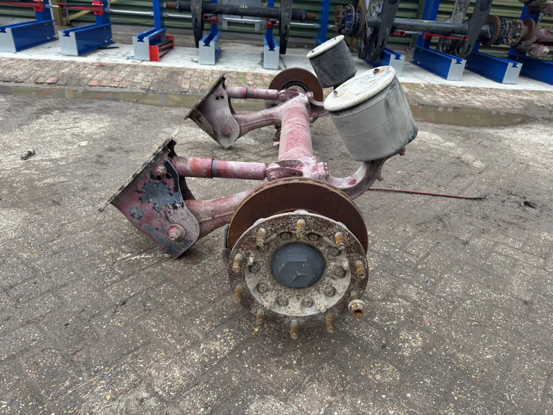 Mercedes-Benz TE5/8KC7 ID: 749334 - Eje y piezas para Camión: foto 4 Mercedes-Benz TE5/8KC7 ID: 749334 - Eje y piezas para Camión: foto 4