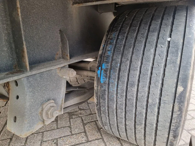 Remolque plataforma/ Caja abierta Van Hool 13.60 M LONG - 1 M HIGH - SUPER SINGLE TIRES - DRUM BRAKES: foto 14 Remolque plataforma/ Caja abierta Van Hool 13.60 M LONG - 1 M HIGH - SUPER SINGLE TIRES - DRUM BRAKES: foto 14