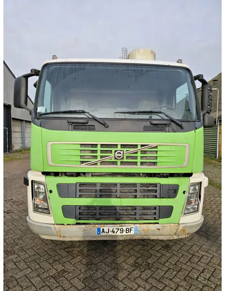 Volvo FM 12.480 FM8446B - 8x4 - Manual Gear - Camión caja abierta: foto 2 Volvo FM 12.480 FM8446B - 8x4 - Manual Gear - Camión caja abierta: foto 2