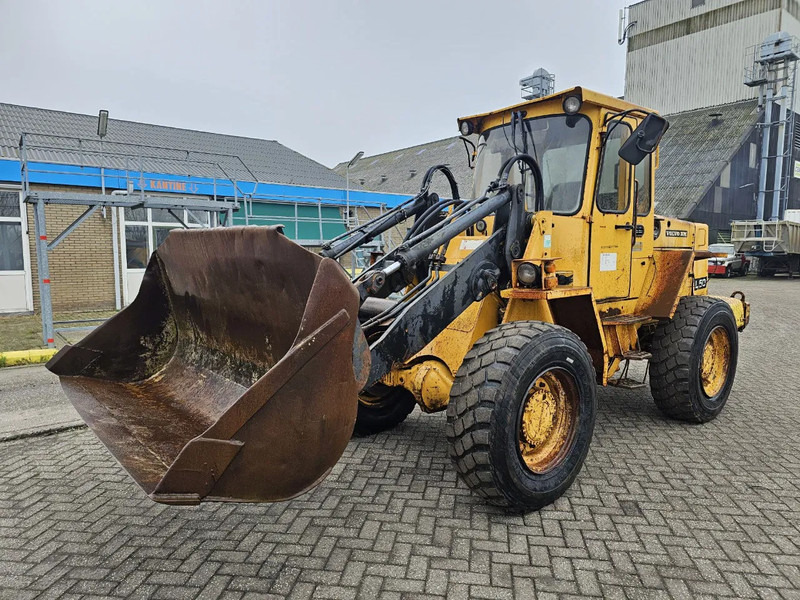 Volvo L50 - Cargadora de ruedas: foto 1 Volvo L50 - Cargadora de ruedas: foto 1