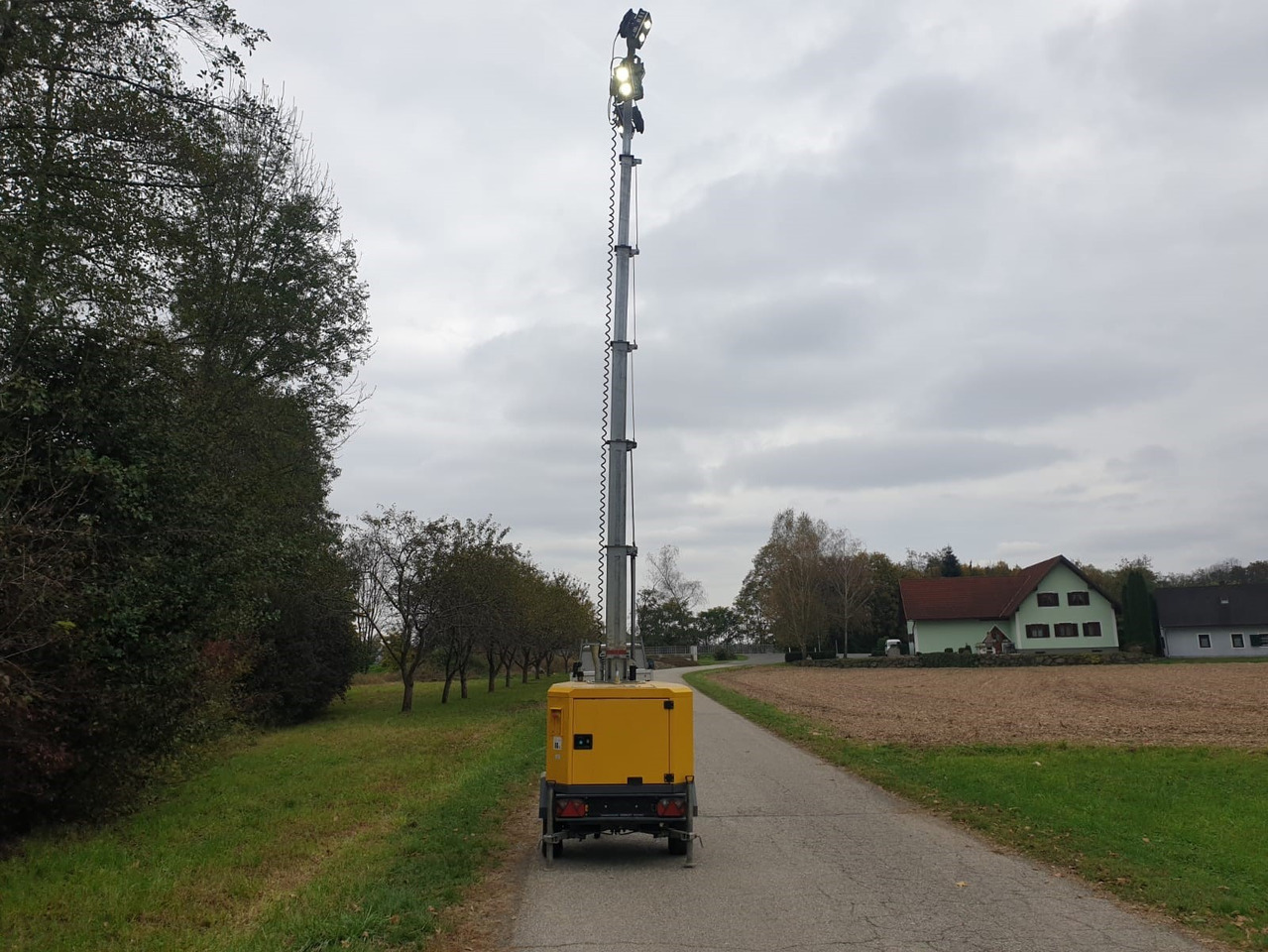 Torre de iluminación Atlas Copco HiLight 5+: foto 9