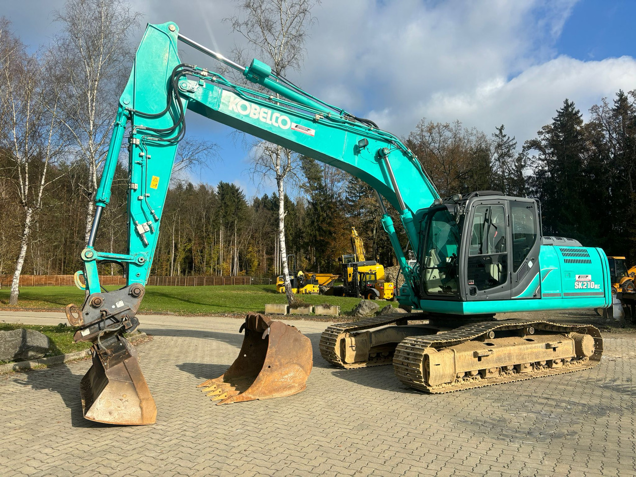Kobelco SK 210 NLC-9 - Excavadora de cadenas: foto 3 Kobelco SK 210 NLC-9 - Excavadora de cadenas: foto 3