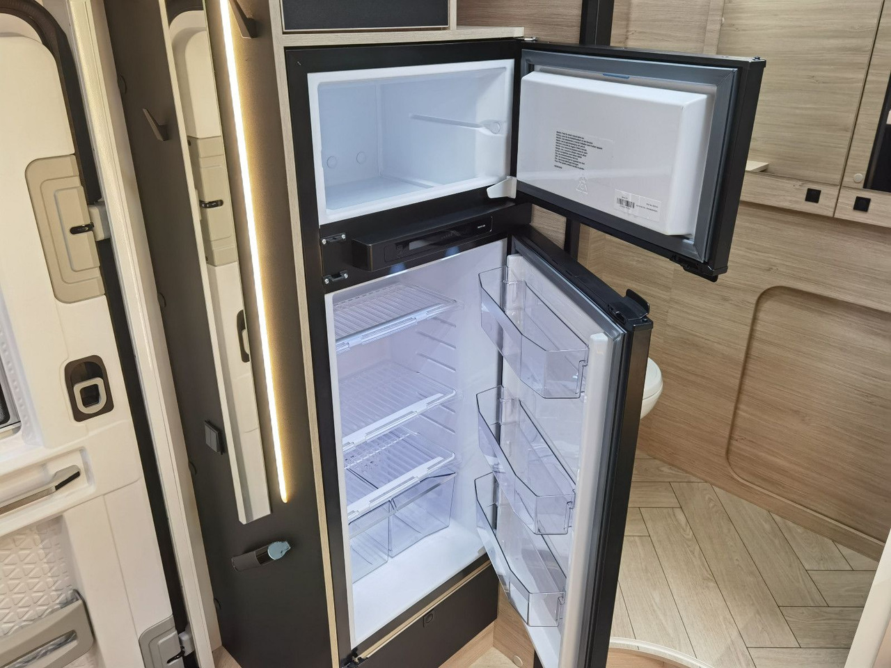 Autocaravana perfilada Chausson 640 TITANIUM / -2026- / 165PS-9G. / XXL-HUBBETT: foto 12 Autocaravana perfilada Chausson 640 TITANIUM / -2026- / 165PS-9G. / XXL-HUBBETT: foto 12