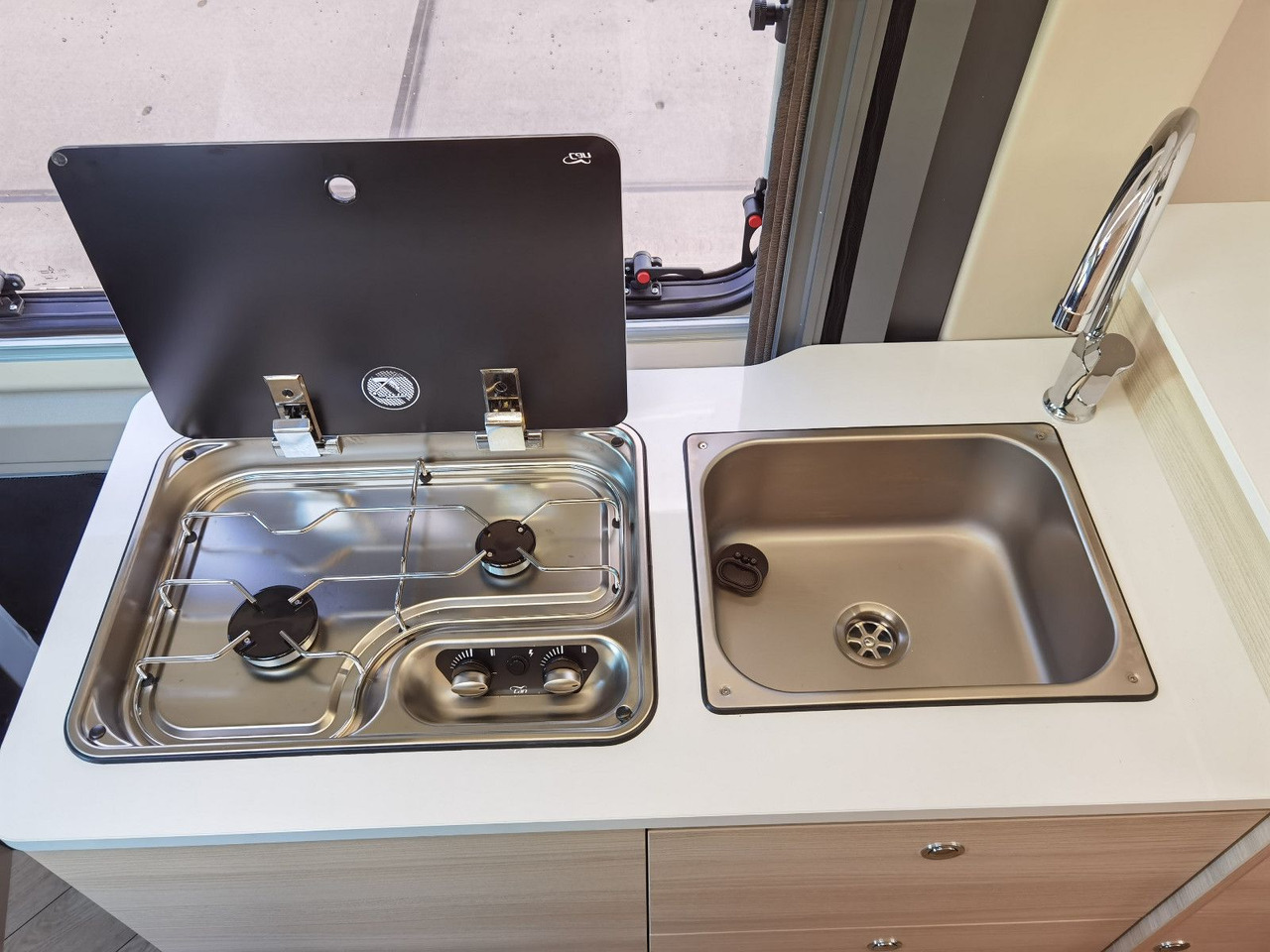 Cámper nuevo Chausson V697 FIRST LINE / - 2025 - /140PS / EINZELBETTEN Chausson V697 FIRST LINE / - 2025 - /140PS / EINZELBETTEN: foto 14