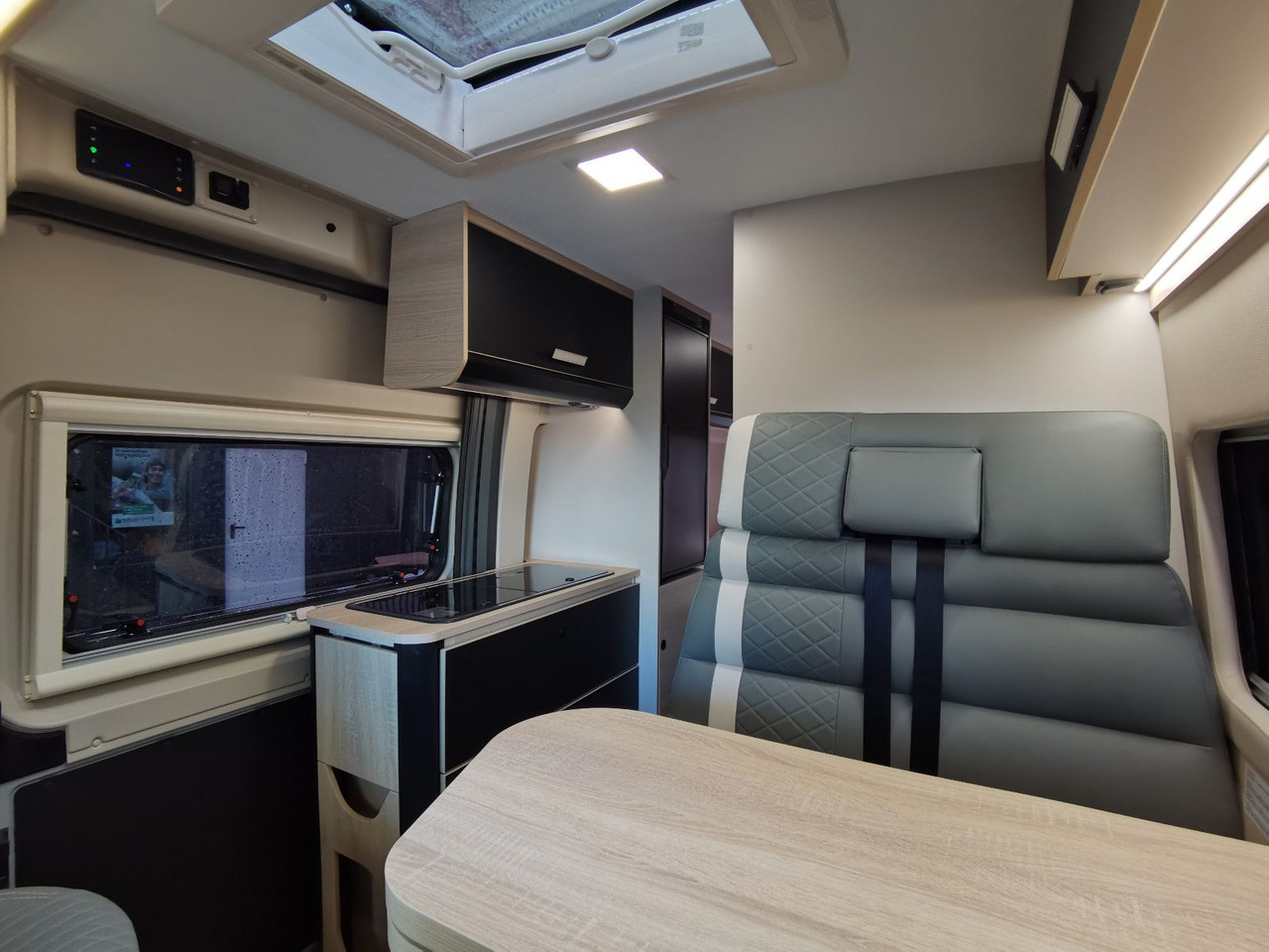 Leasing de  Chausson V697 SPORT LINE /-2025- / 140PS-8G /ARCTIC-PAKET Chausson V697 SPORT LINE /-2025- / 140PS-8G /ARCTIC-PAKET: foto 12