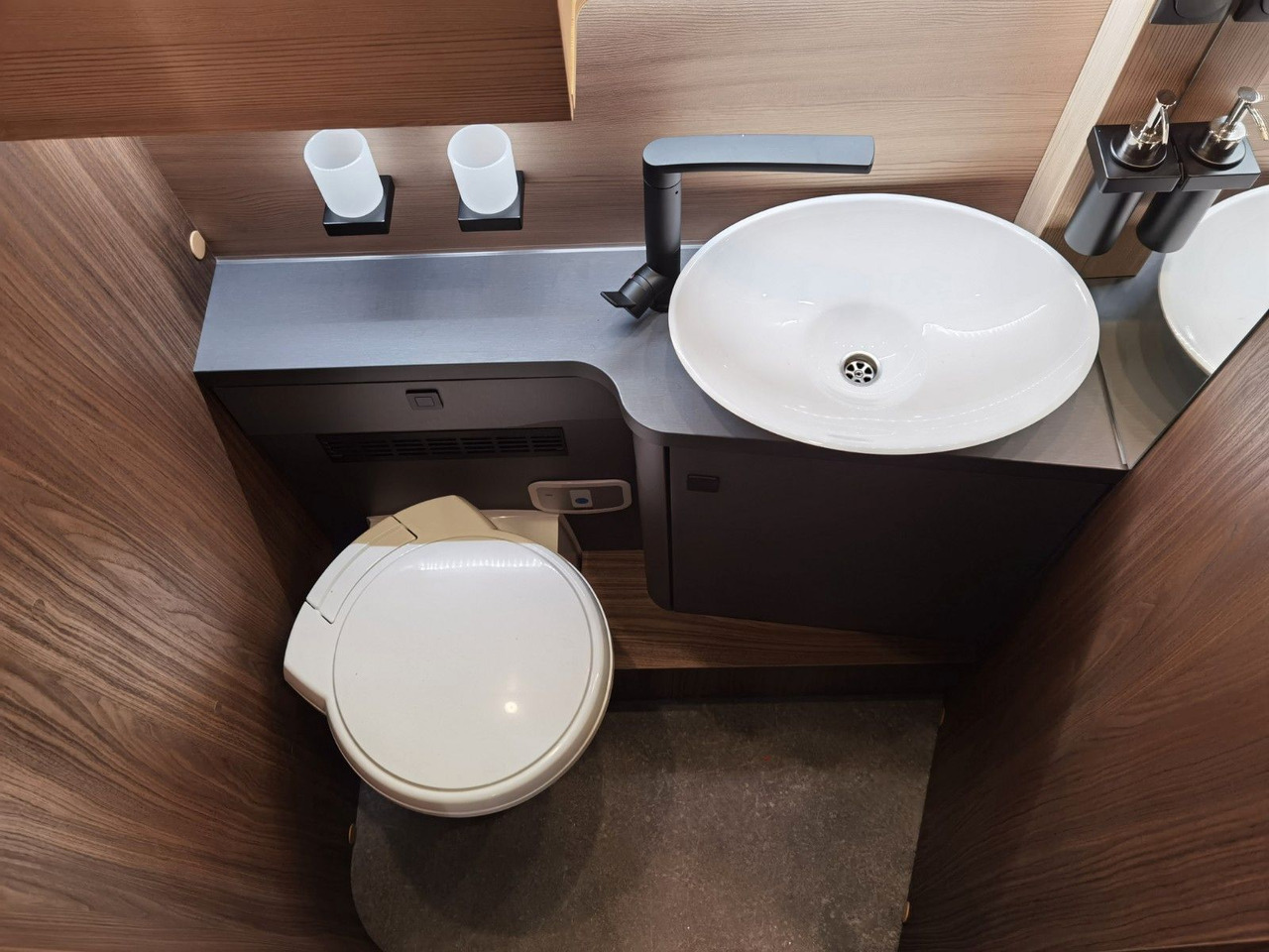 Autocaravana perfilada Eura Mobil PROFILA T 726 EB /- 2026 - / GOLD - LEVEL PAKET: foto 25 Autocaravana perfilada Eura Mobil PROFILA T 726 EB /- 2026 - / GOLD - LEVEL PAKET: foto 25