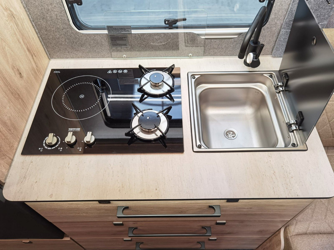 Autocaravana perfilada Eura Mobil XTURA 686 EF / MODELL 2026 /4x4 /TOP-AUSSTATTUNG: foto 23 Autocaravana perfilada Eura Mobil XTURA 686 EF / MODELL 2026 /4x4 /TOP-AUSSTATTUNG: foto 23