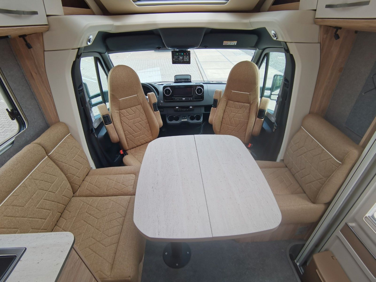 Autocaravana perfilada Eura Mobil XTURA 686 EF / MODELL 2026 /4x4 /TOP-AUSSTATTUNG: foto 15 Autocaravana perfilada Eura Mobil XTURA 686 EF / MODELL 2026 /4x4 /TOP-AUSSTATTUNG: foto 15