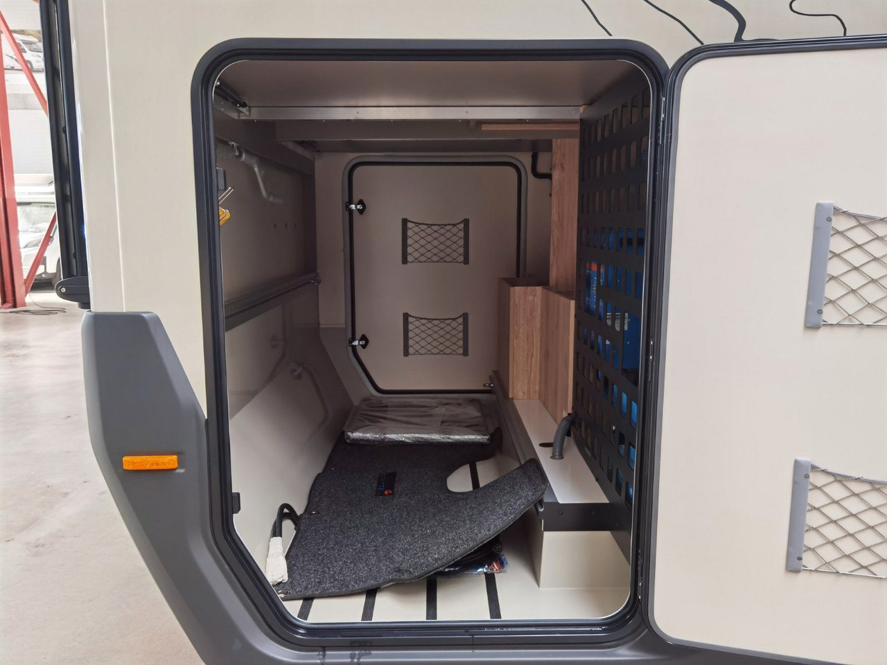Autocaravana perfilada Eura Mobil XTURA 686 EF / MODELL 2026 /4x4 /TOP-AUSSTATTUNG: foto 13 Autocaravana perfilada Eura Mobil XTURA 686 EF / MODELL 2026 /4x4 /TOP-AUSSTATTUNG: foto 13