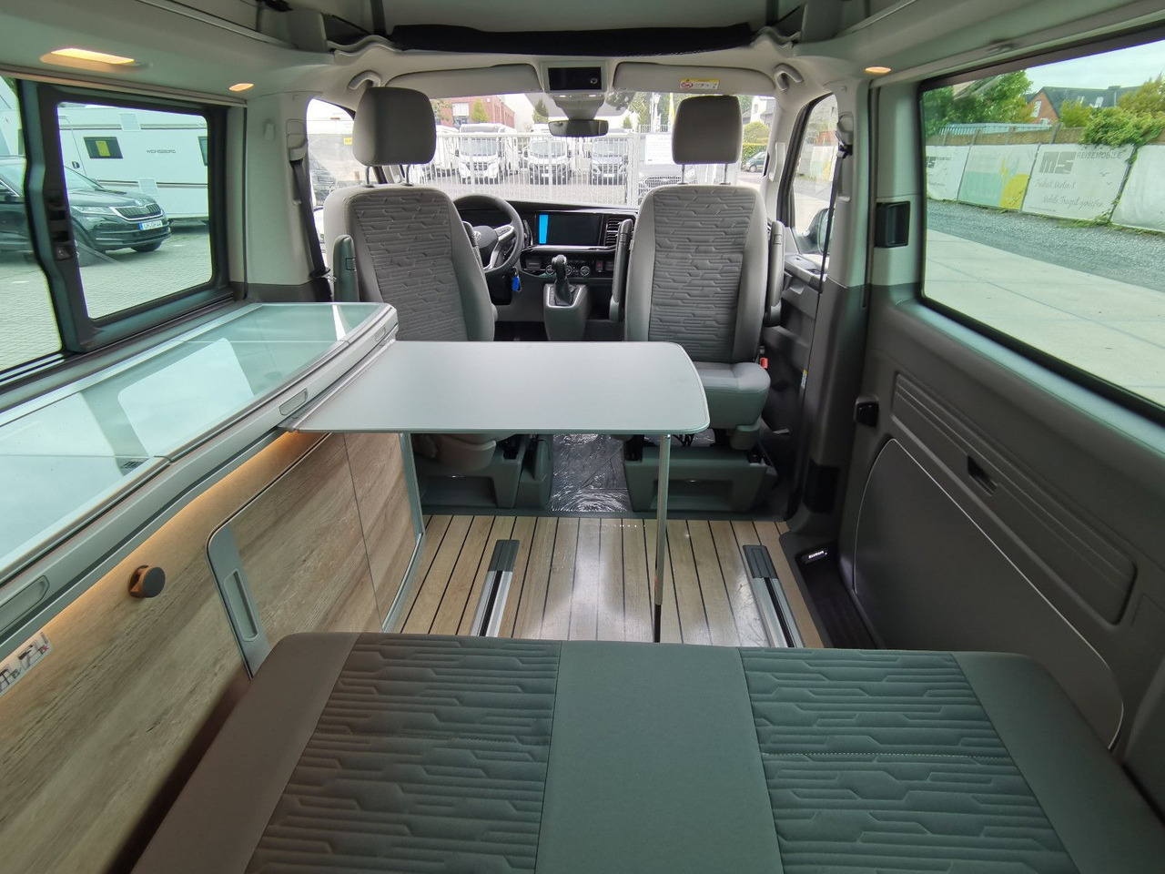 Leasing de  Volkswagen T6.1 CALIFORNIA OCEAN EDITION / DSG / NAVI / ACC Volkswagen T6.1 CALIFORNIA OCEAN EDITION / DSG / NAVI / ACC: foto 21