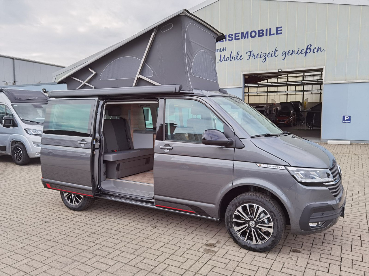 Leasing de  Volkswagen T6.1 CALIFORNIA OCEAN EDITION / DSG / NAVI / ACC Volkswagen T6.1 CALIFORNIA OCEAN EDITION / DSG / NAVI / ACC: foto 8