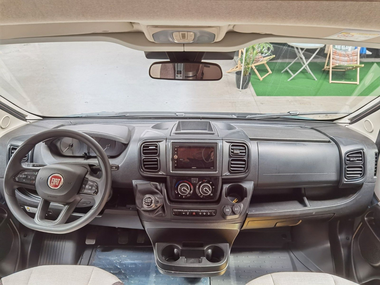 Autocaravana perfilada Weinsberg CARASUITE 650 MG / 140PS / HECKBETT & HUBBETT: foto 11 Autocaravana perfilada Weinsberg CARASUITE 650 MG / 140PS / HECKBETT & HUBBETT: foto 11