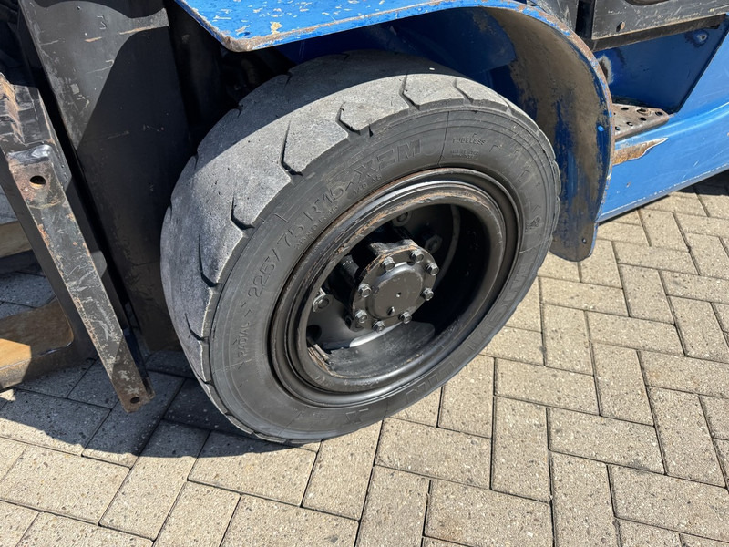 Carretilla elevadora diésel Caterpillar DP35K: foto 10 Carretilla elevadora diésel Caterpillar DP35K: foto 10