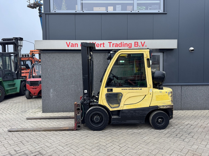 Hyster H3.0FT Duplo 300 Sideshift / Vorkversteller LPG 2018 - Carretilla elevadora de gas: foto 1 Hyster H3.0FT Duplo 300 Sideshift / Vorkversteller LPG 2018 - Carretilla elevadora de gas: foto 1