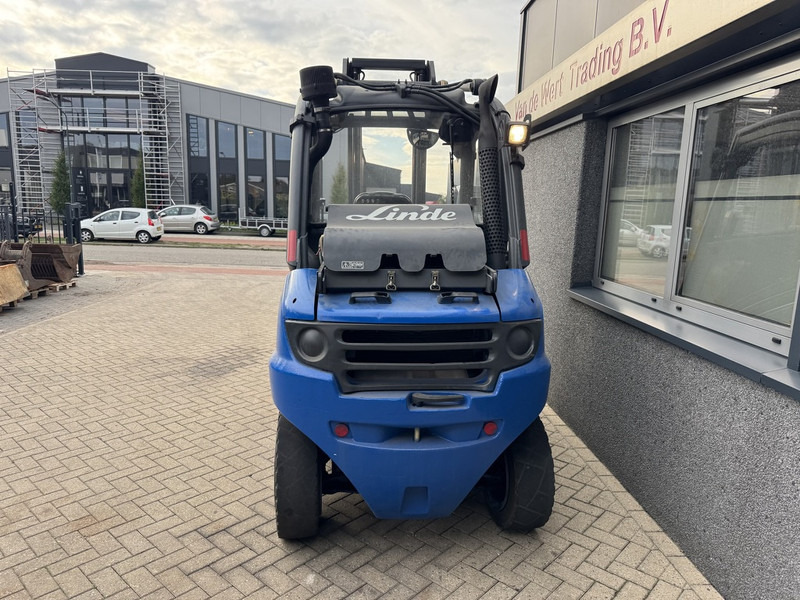Linde H45T Duplo 400 Freelift / Sideshift / 4e Functie LPG 2005 - Carretilla elevadora de gas: foto 5 Linde H45T Duplo 400 Freelift / Sideshift / 4e Functie LPG 2005 - Carretilla elevadora de gas: foto 5