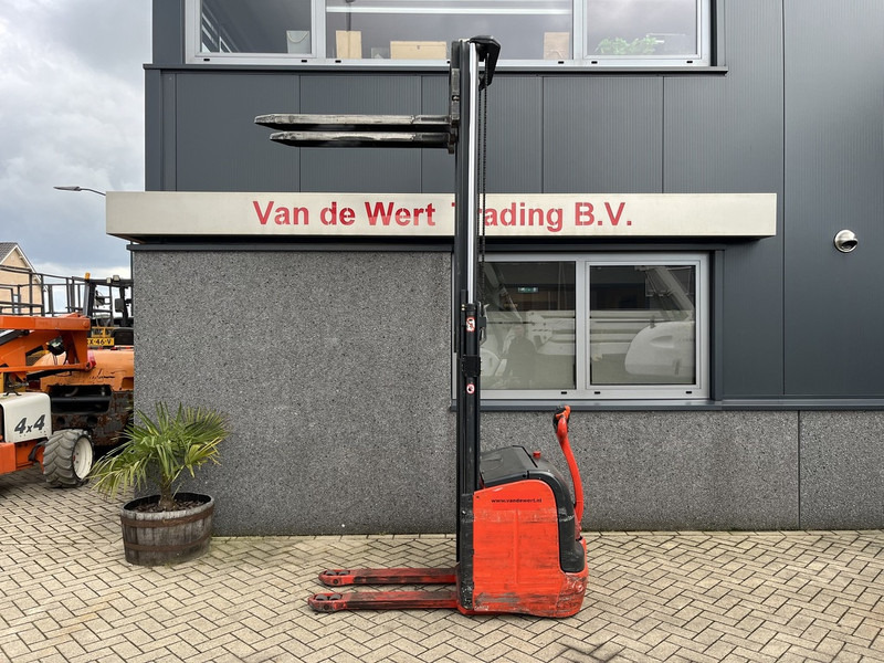 Linde stapelaar heftruck LINDE L16 duplo290cm 4200uur 2014 - Apilador: foto 2 Linde stapelaar heftruck LINDE L16 duplo290cm 4200uur 2014 - Apilador: foto 2