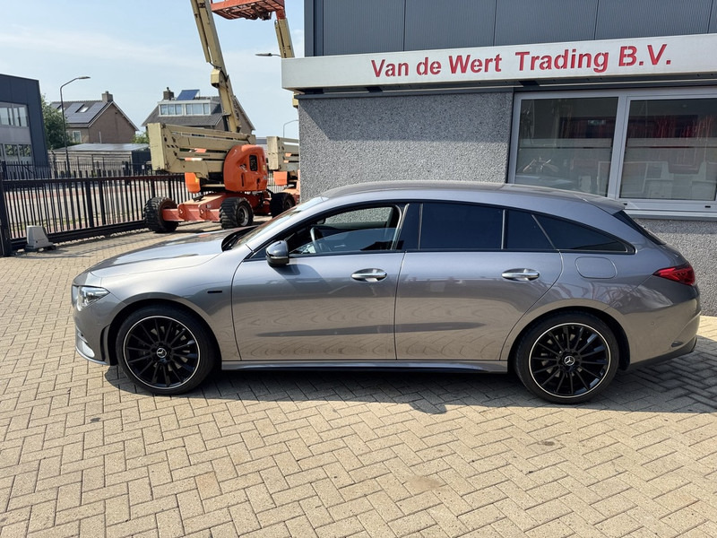 Mercedes-Benz CLA-Klasse 250e Shooting Brake Hybride Amg Pakket Night Pakket Burmester Audio Automaat 2021 APK 8-2027 - Coche: foto 4 Mercedes-Benz CLA-Klasse 250e Shooting Brake Hybride Amg Pakket Night Pakket Burmester Audio Automaat 2021 APK 8-2027 - Coche: foto 4