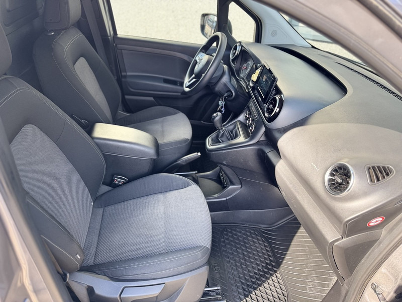 Furgoneta caja cerrada Mercedes-Benz Citan 110 CDI 95PK Diesel 2021 Airco / DAB + / Apple Carplay / Camera / LM Velgen / Cruise control / Navi Zeer Net!: foto 11 Furgoneta caja cerrada Mercedes-Benz Citan 110 CDI 95PK Diesel 2021 Airco / DAB + / Apple Carplay / Camera / LM Velgen / Cruise control / Navi Zeer Net!: foto 11