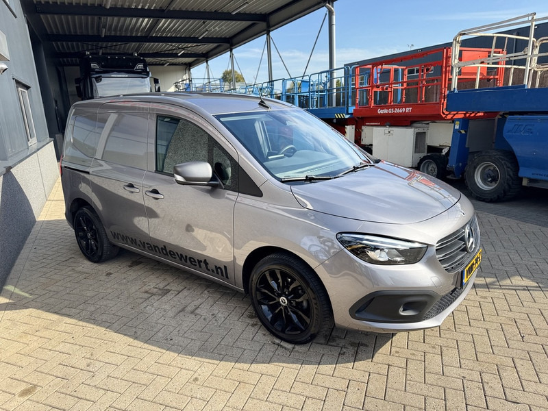 Furgoneta caja cerrada Mercedes-Benz Citan 110 CDI 95PK Diesel 2021 Airco / DAB + / Apple Carplay / Camera / LM Velgen / Cruise control / Navi Zeer Net!: foto 7 Furgoneta caja cerrada Mercedes-Benz Citan 110 CDI 95PK Diesel 2021 Airco / DAB + / Apple Carplay / Camera / LM Velgen / Cruise control / Navi Zeer Net!: foto 7