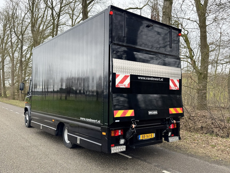 Mercedes-Benz vario 814 D - Camión caja cerrada: foto 2 Mercedes-Benz vario 814 D - Camión caja cerrada: foto 2