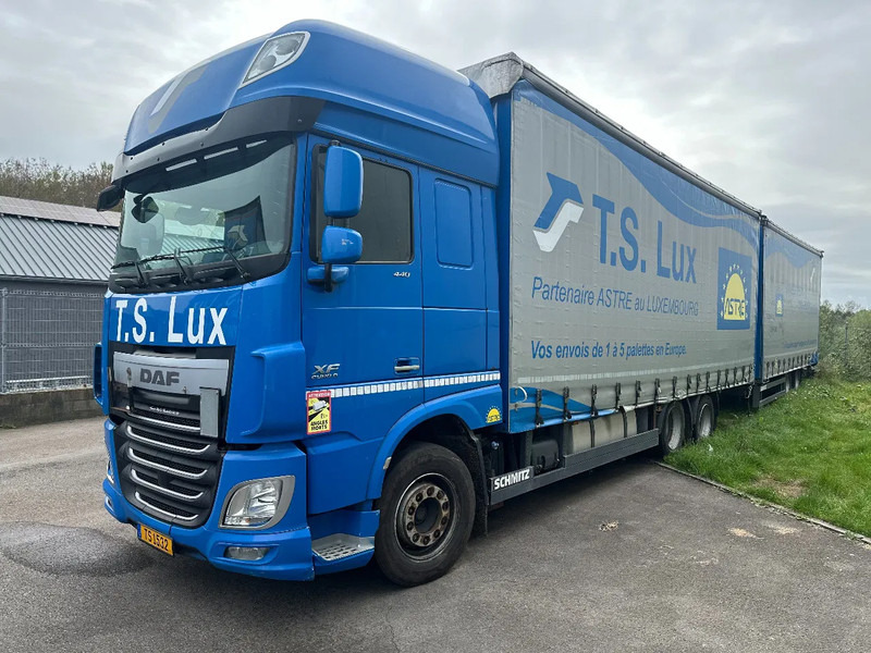 DAF XF 440 DAF XF 440 6x2 / SUPERSPACECAB / KOMBI MIT ANHANGER SCHMITZ 2016 / DURCHLADEN / 2 STUCK - Camión lona: foto 1 DAF XF 440 DAF XF 440 6x2 / SUPERSPACECAB / KOMBI MIT ANHANGER SCHMITZ 2016 / DURCHLADEN / 2 STUCK - Camión lona: foto 1