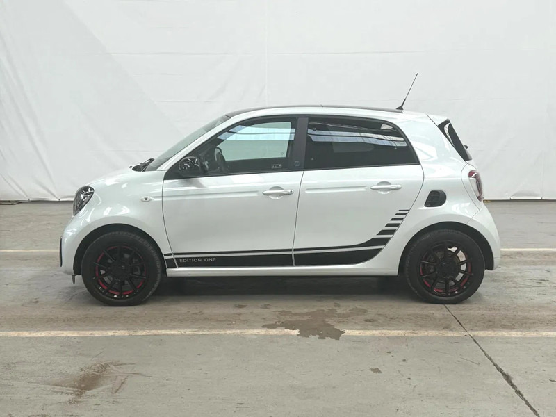 Smart Forfour ONE EQ / 100% ELECTRIC / BRABUS ALLOY WHEELS /EDITION ONE - Coche: foto 2 Smart Forfour ONE EQ / 100% ELECTRIC / BRABUS ALLOY WHEELS /EDITION ONE - Coche: foto 2