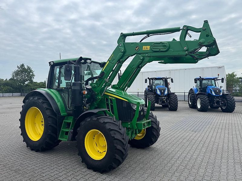 John Deere 6100M CQ 40KM + VOORLADER 2020 2590 UUR!!! - Tractor: foto 2 John Deere 6100M CQ 40KM + VOORLADER 2020 2590 UUR!!! - Tractor: foto 2